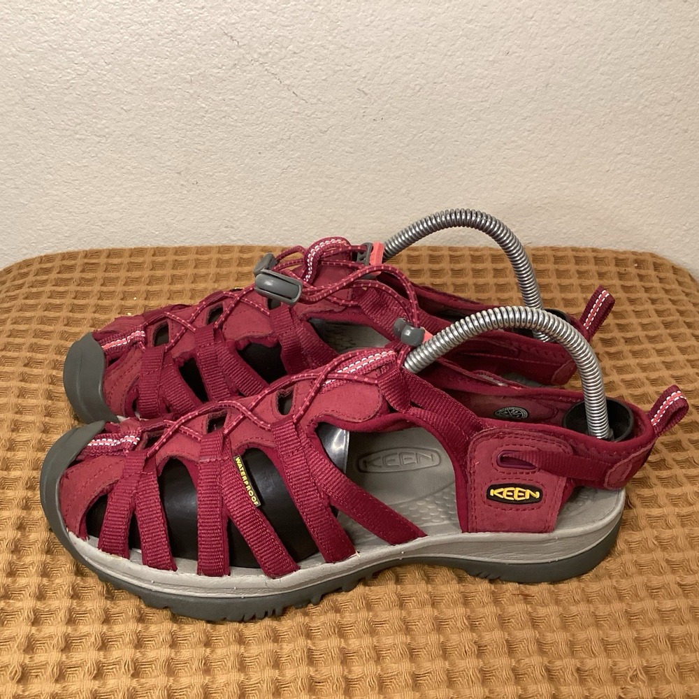 Keen Women's Sandals in Red and Gray